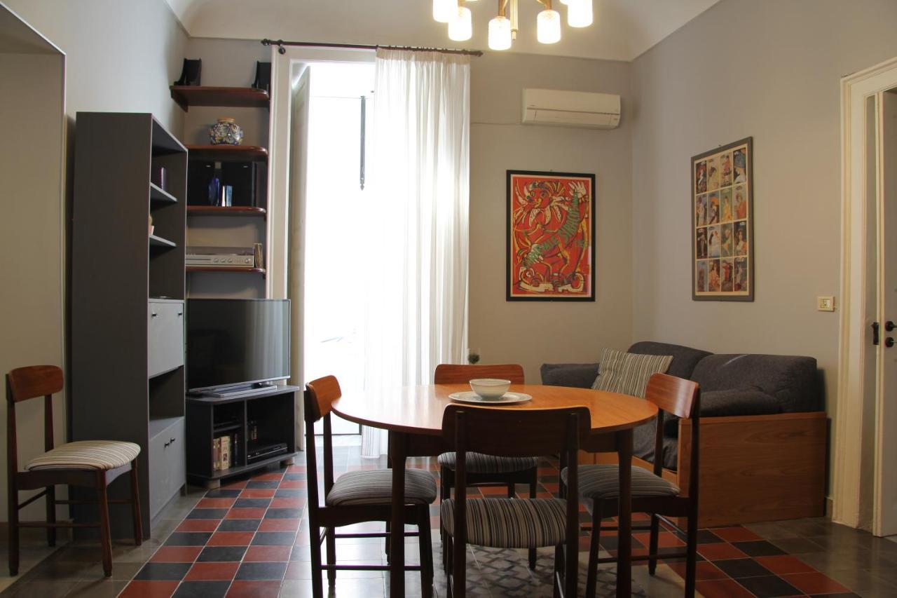 Casa Vacanza Icaros, Ortigia Hictoric Center, 200 Mt From The Beach Syracuse Eksteriør bilde